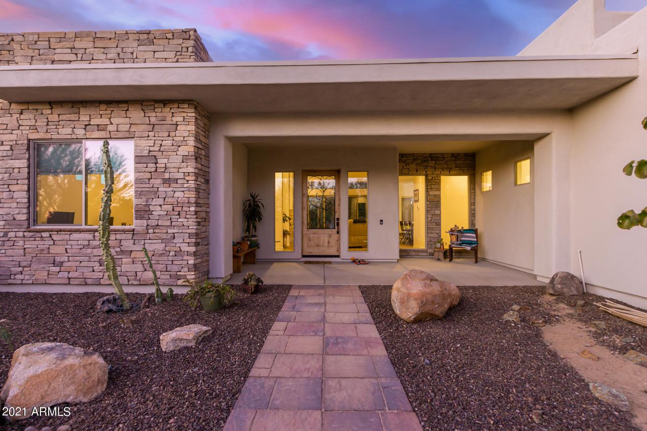 38646 N Spur Cross Rd., Cave Creek, AZ 85331