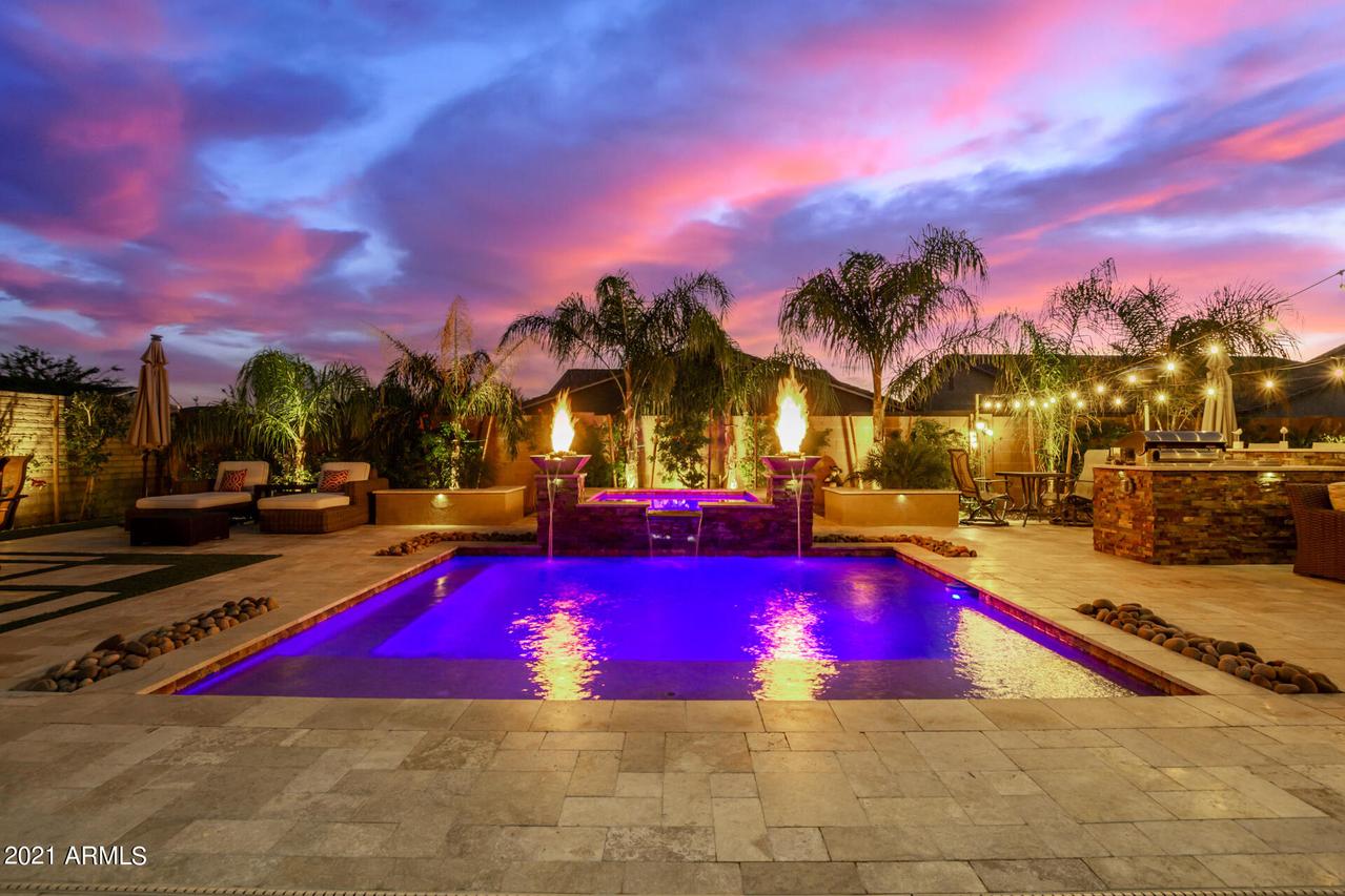 11839 W Lone Tree Tr., Peoria, AZ 85383