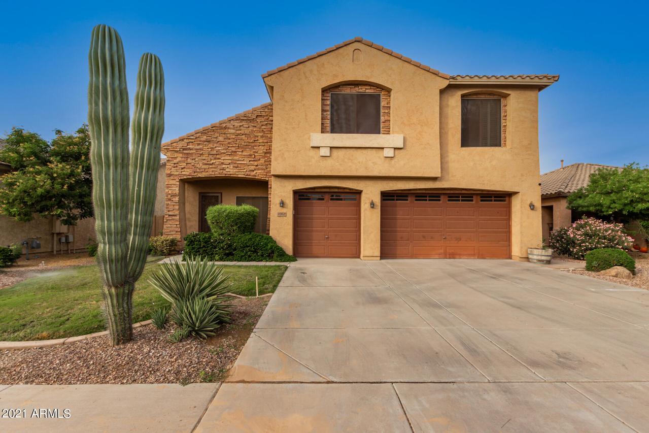 1092 E Trellis Rd., San Tan Valley, AZ 85140