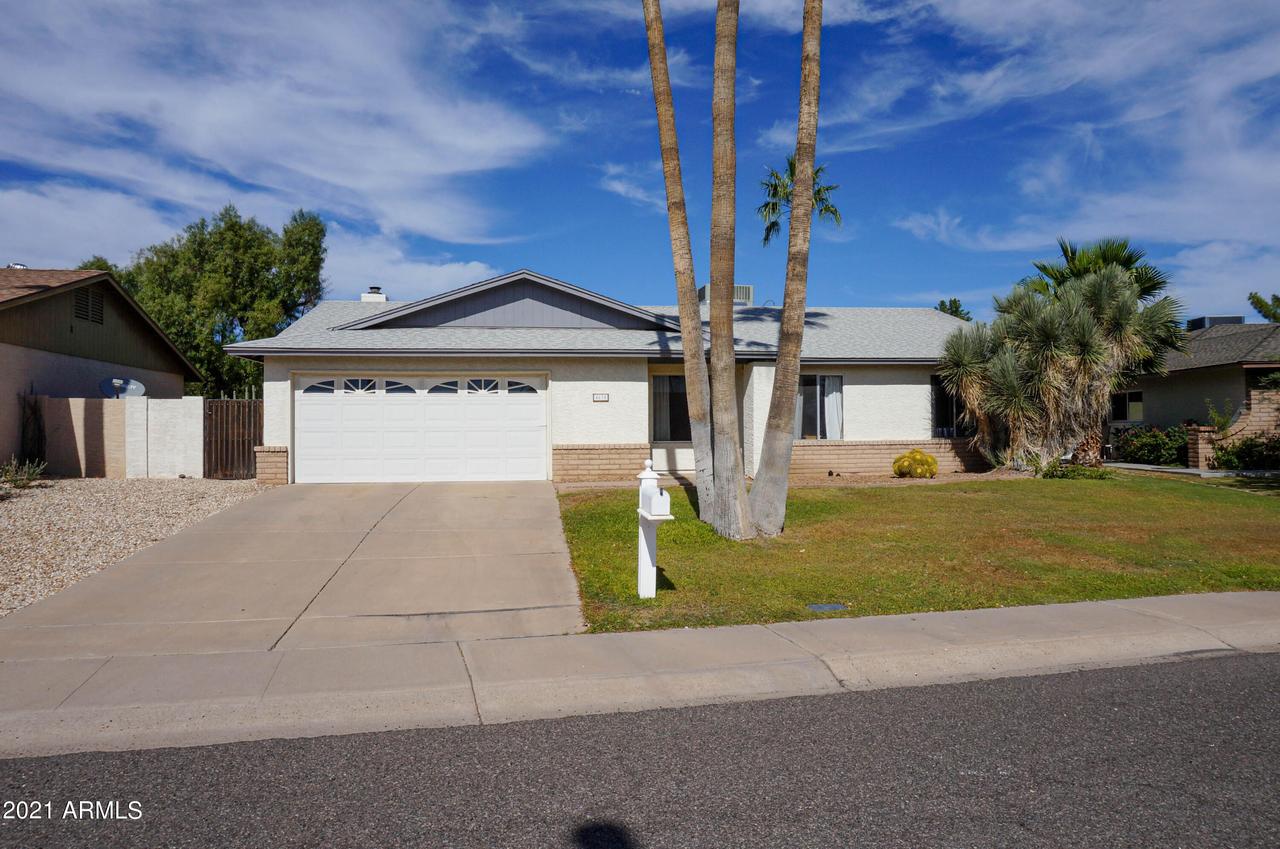 4638 E La Puente Ave., Phoenix, AZ 85044