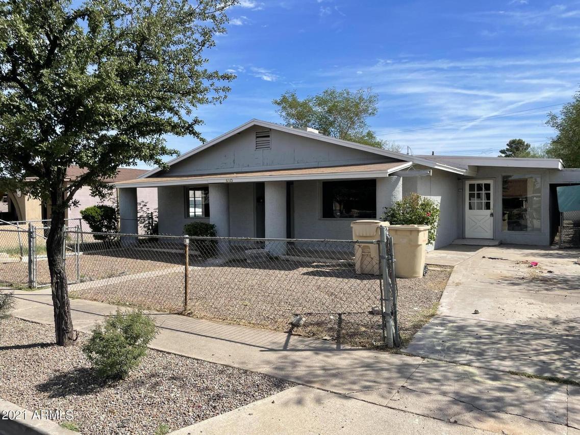 6725 N 55th Ave., Glendale, AZ 85301