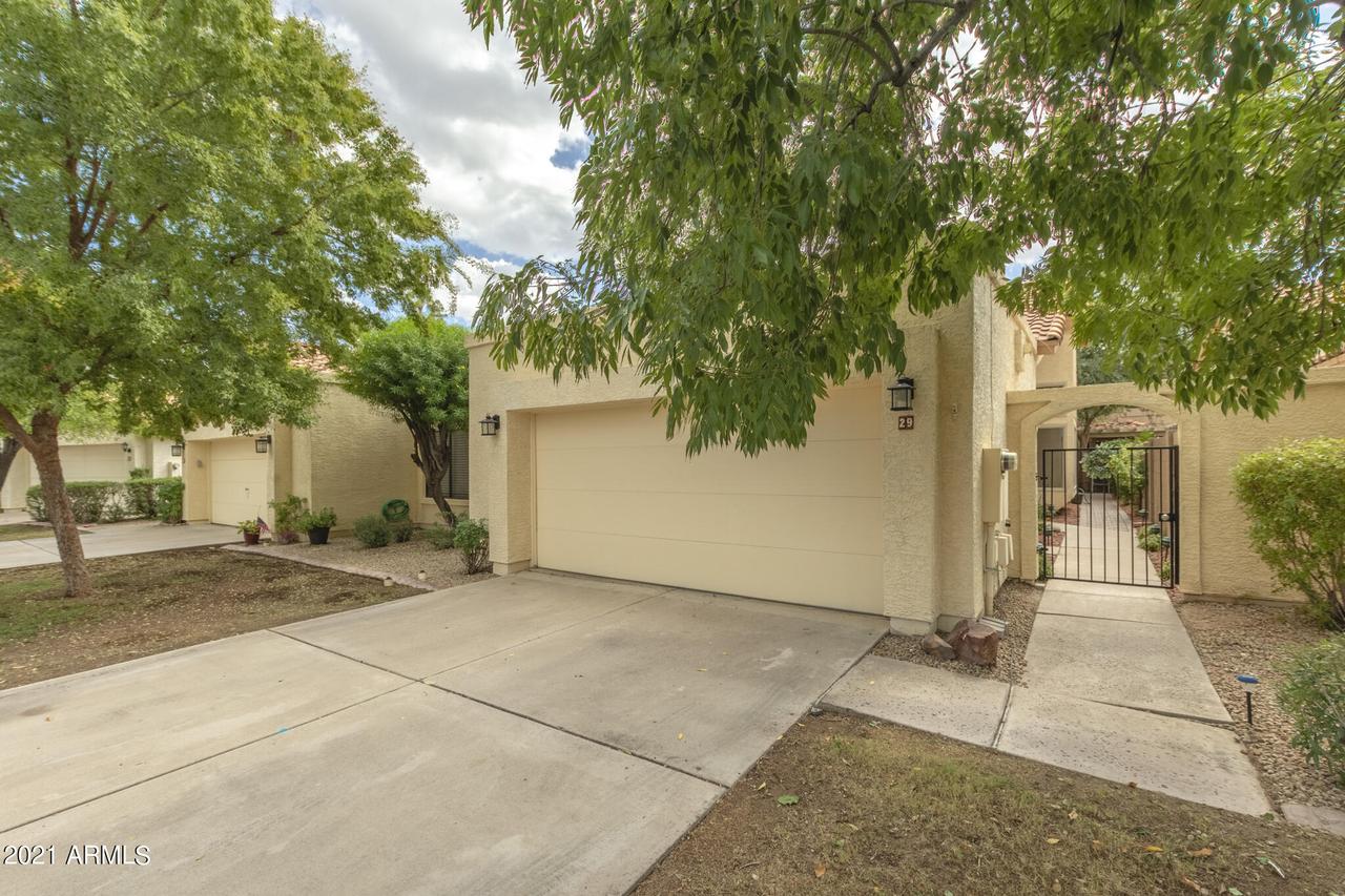 29 W Ranch Rd., Tempe, AZ 85284