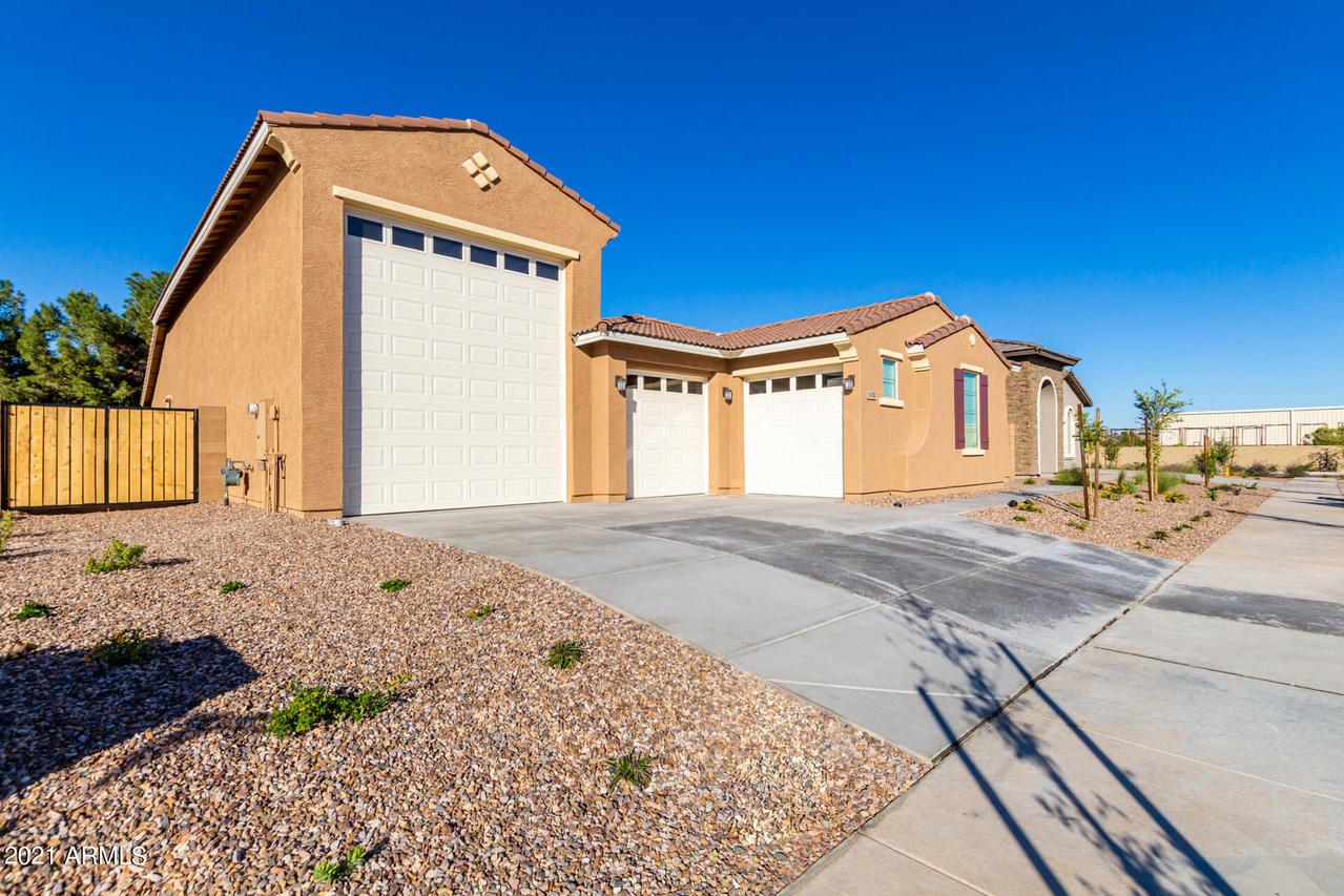 14356 W Hearn Rd., Surprise, AZ 85379