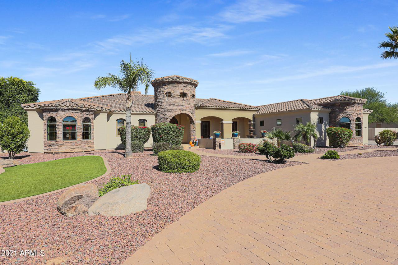 17946 W Denton Ave., Litchfield Park, AZ 85340