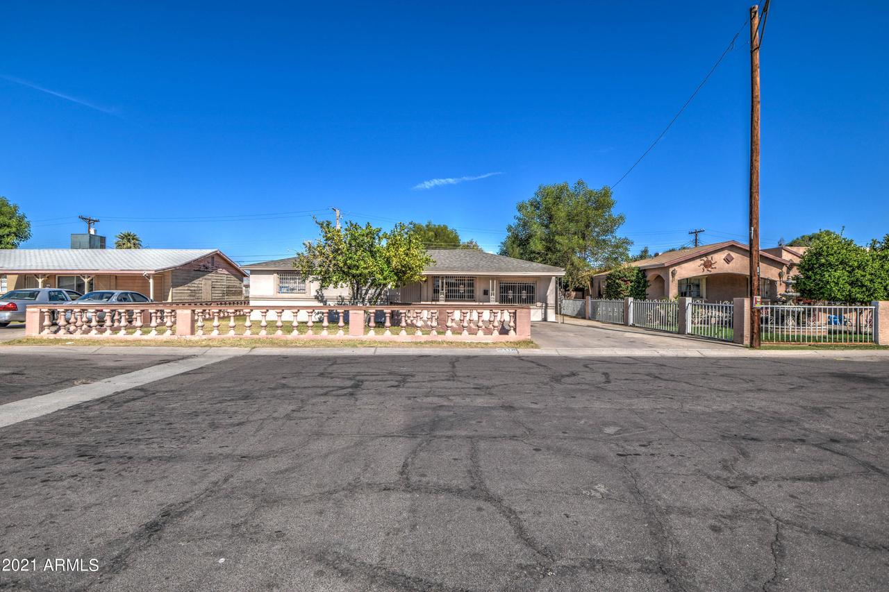 4336 W Whitton Ave., Phoenix, AZ 85031