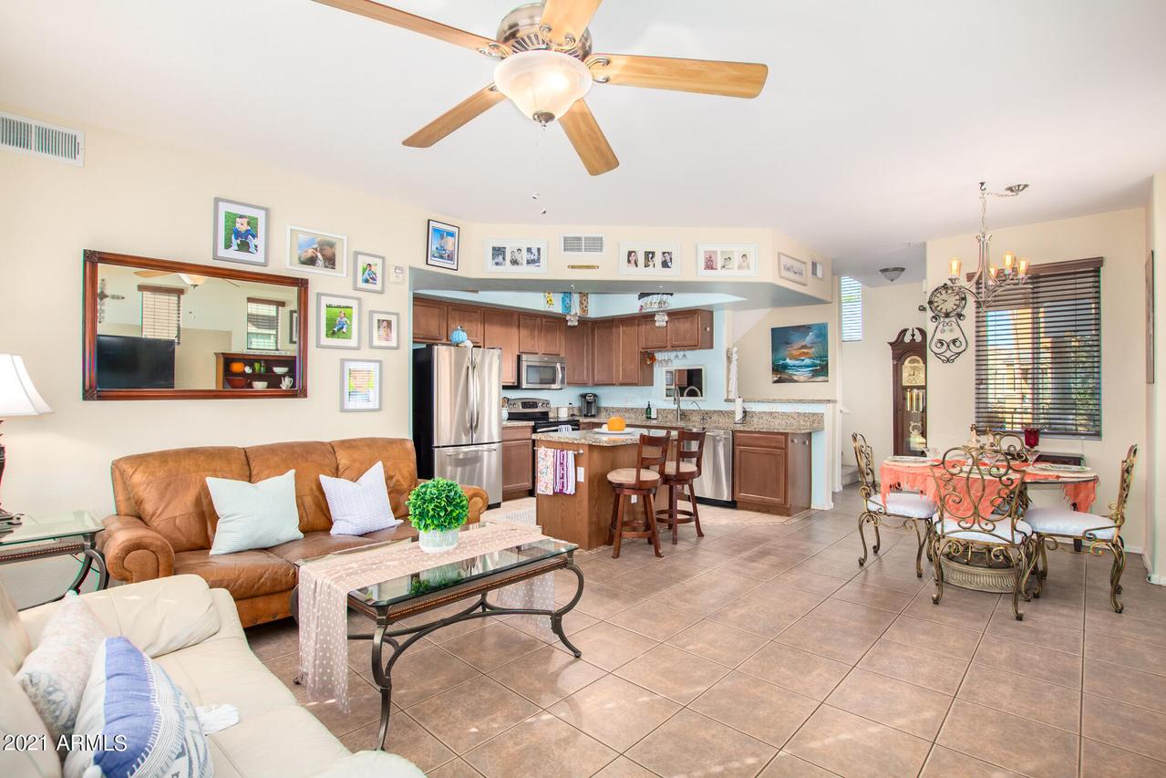 240 W Juniper Ave. #1001, Gilbert, AZ 85233