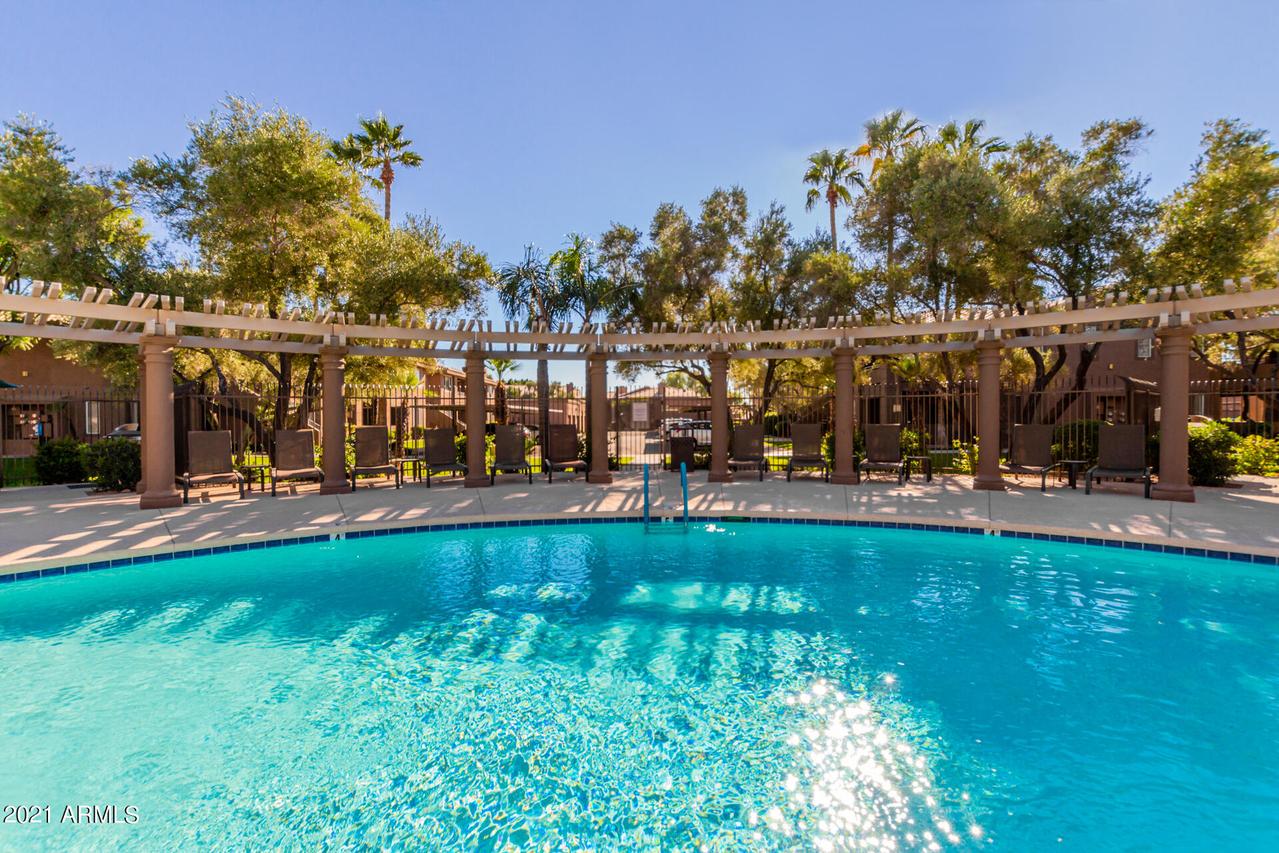 7009 E Acoma Dr. #2054, Scottsdale, AZ 85254