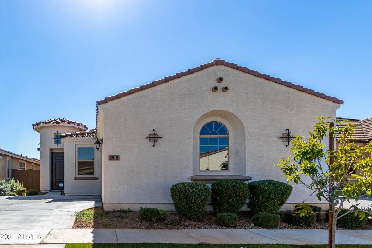 2919 E Fraktur Rd., Phoenix, AZ 85040