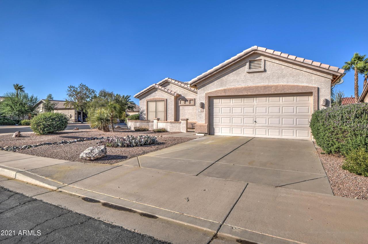 1422 E Hazeltine Way, Chandler, AZ 85249