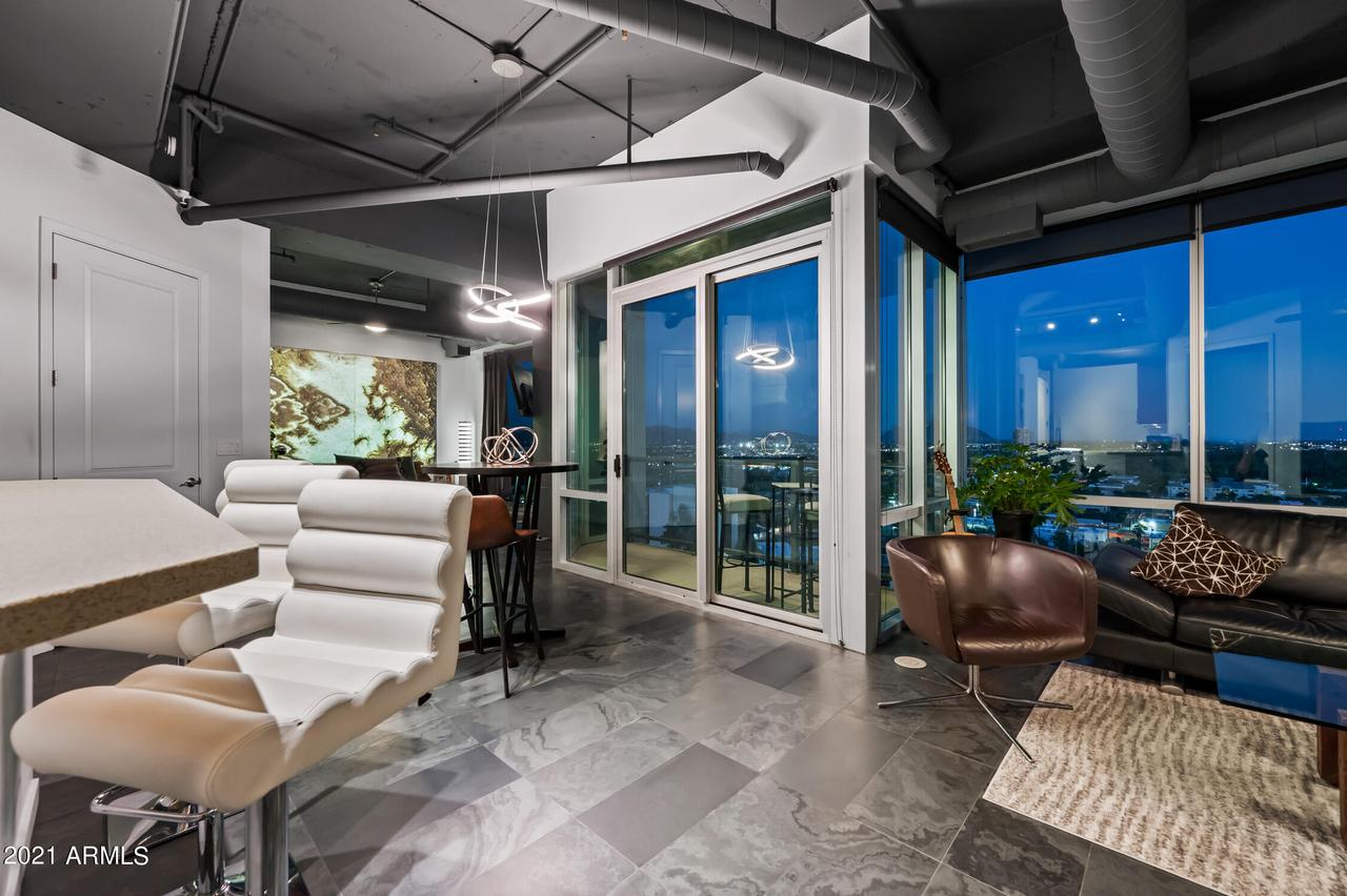 1 E Lexington Ave. #1203, Phoenix, AZ 85012