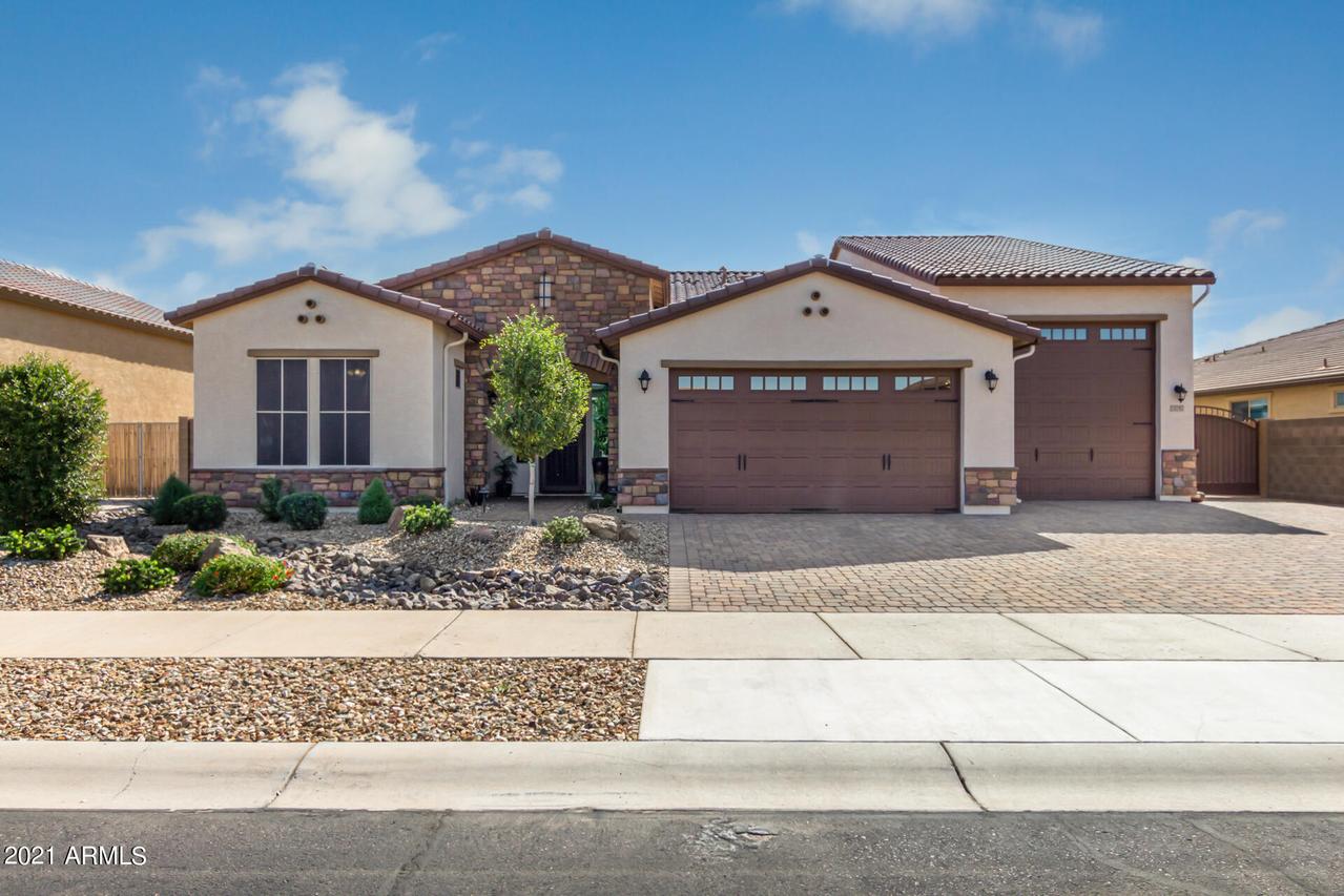 23757 N 169th Ln., Surprise, AZ 85387
