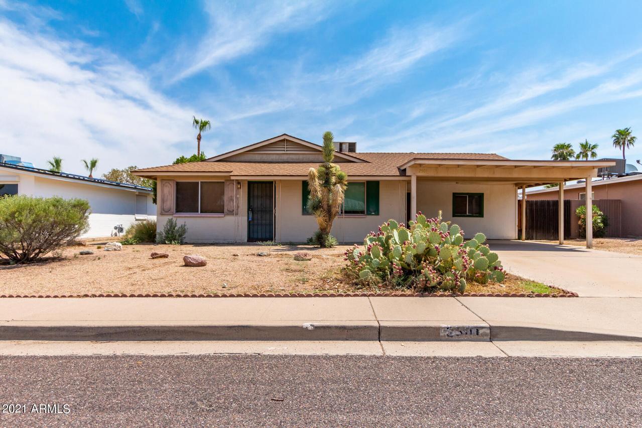 2501 E Larkspur Dr., Phoenix, AZ 85032