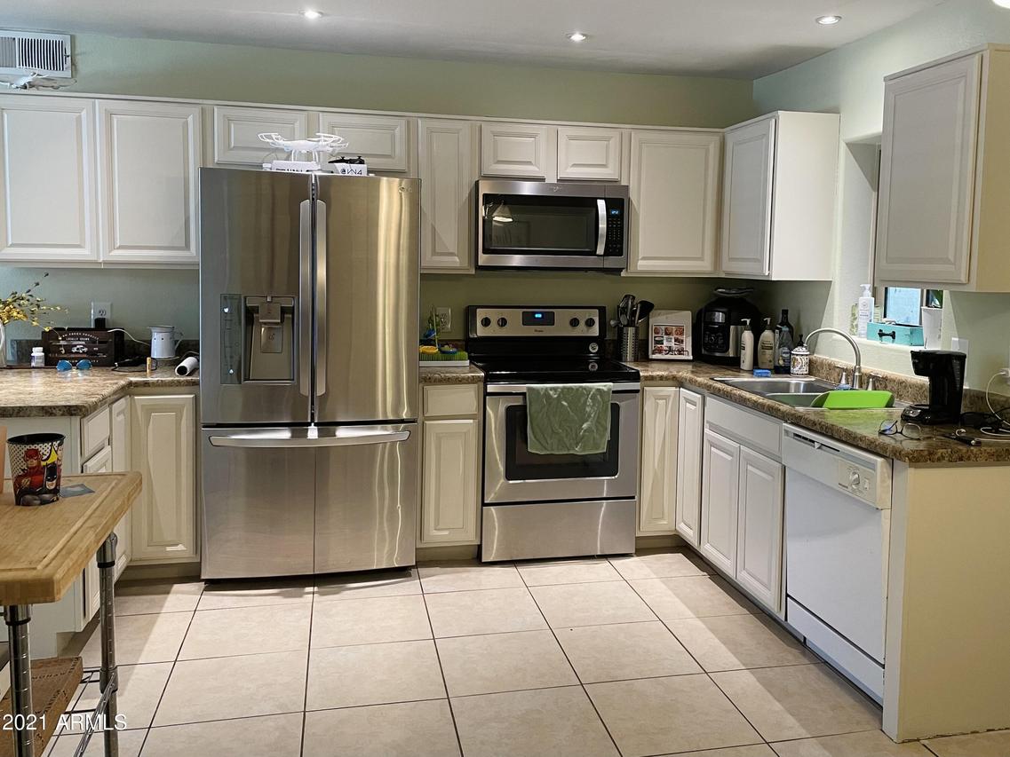 3148 W Lisbon Ln., Phoenix, AZ 85053