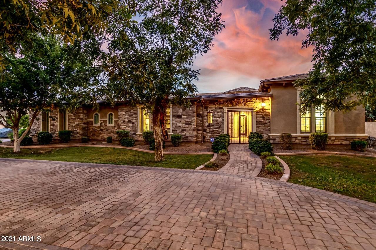 24317 S 201st Ct., Queen Creek, AZ 85142