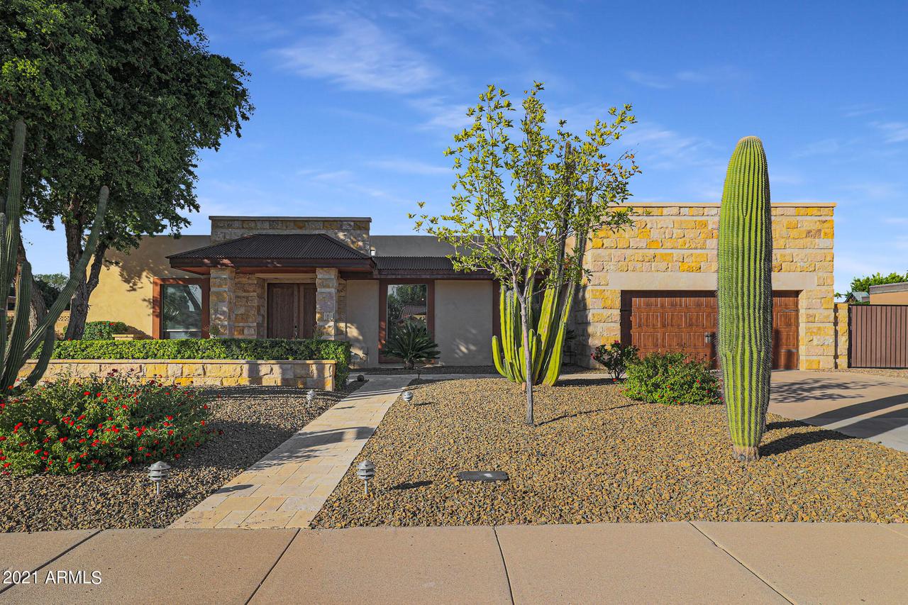 5718 E Waltann Ln., Scottsdale, AZ 85254