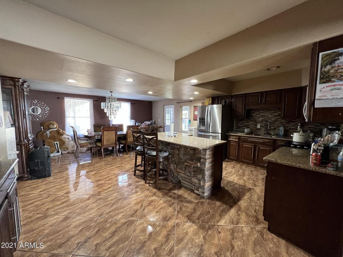 108 W Grove St., Phoenix, AZ 85041