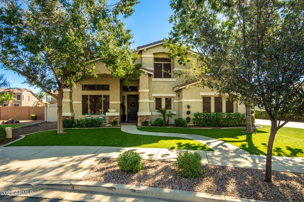 18751 E Peartree Ln., Queen Creek, AZ 85142