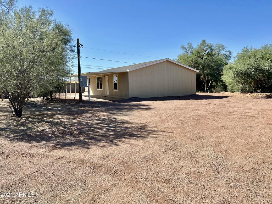 3057 W Manzanita St., Apache Junction, AZ 85120