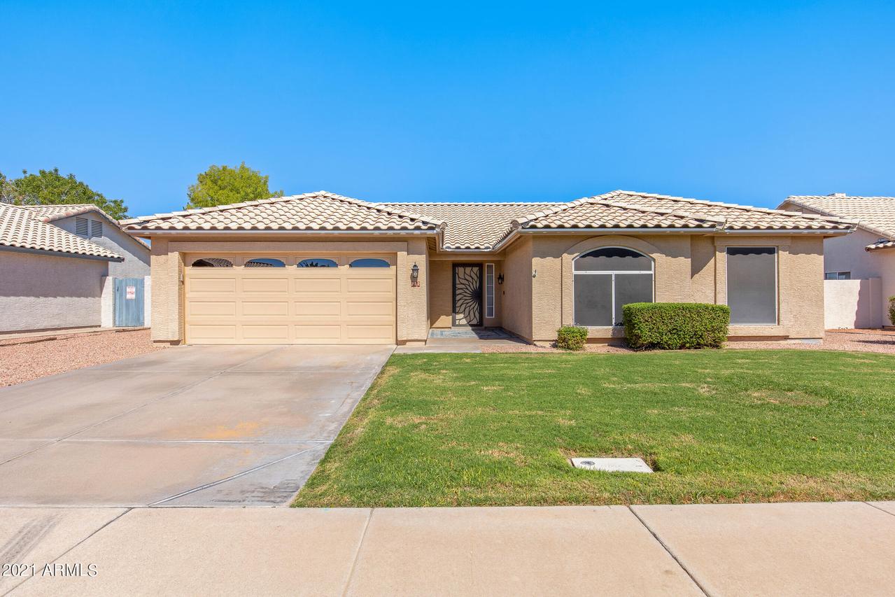 332 W Brisa Dr., Gilbert, AZ 85233