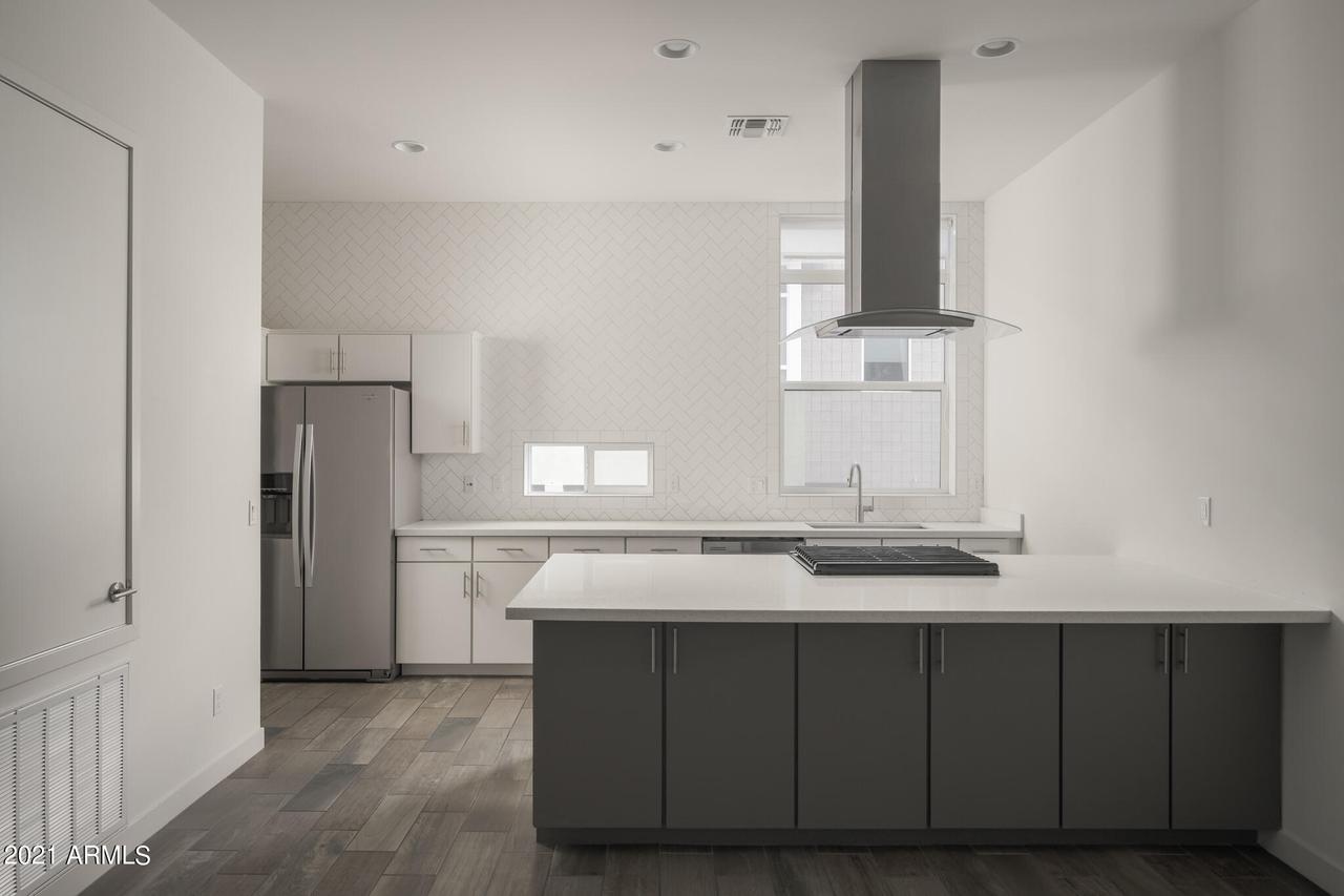 325 E Coronado Rd. #11, Phoenix, AZ 85004