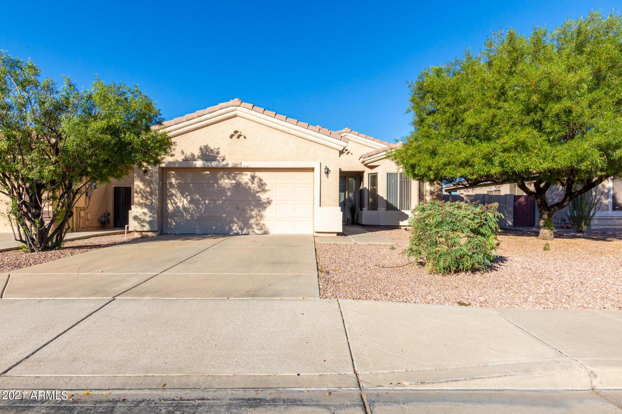 21522 N 82nd Ln., Peoria, AZ 85382