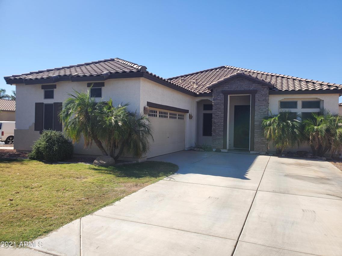 6900 S Pearl Dr., Chandler, AZ 85249