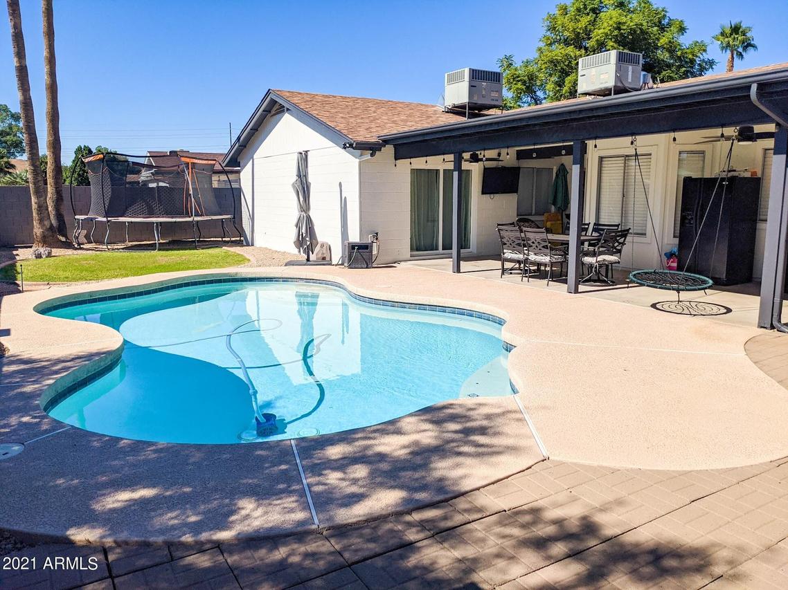 7417 W Canterbury Dr., Peoria, AZ 85345