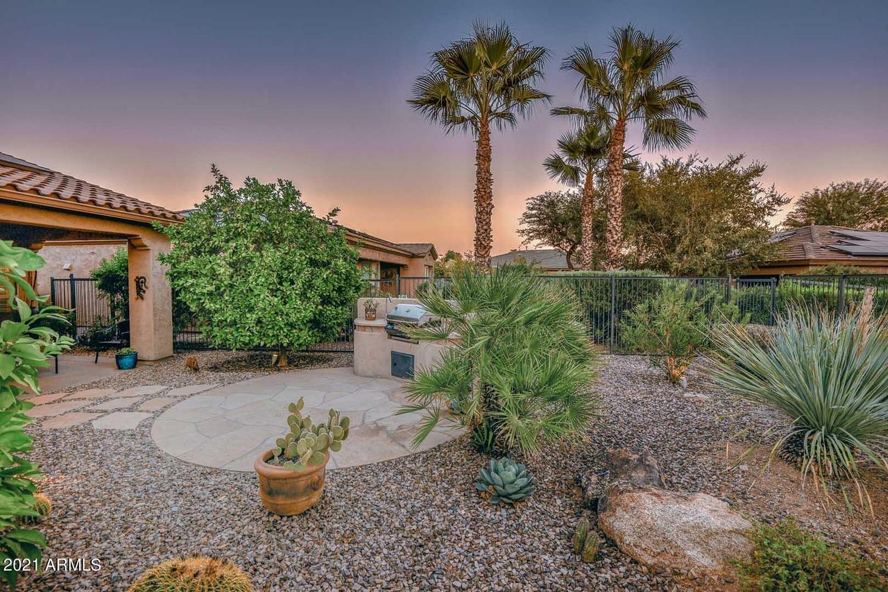 12609 W Fetlock Tr., Peoria, AZ 85383