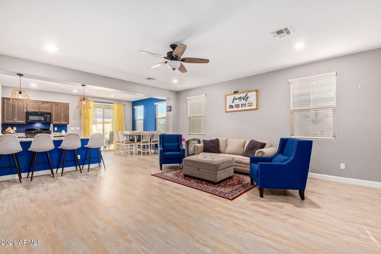 5608 S Warren, Mesa, AZ 85212