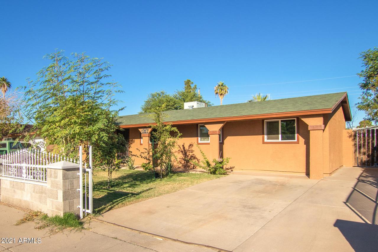 2646 N 49th Ave., Phoenix, AZ 85035