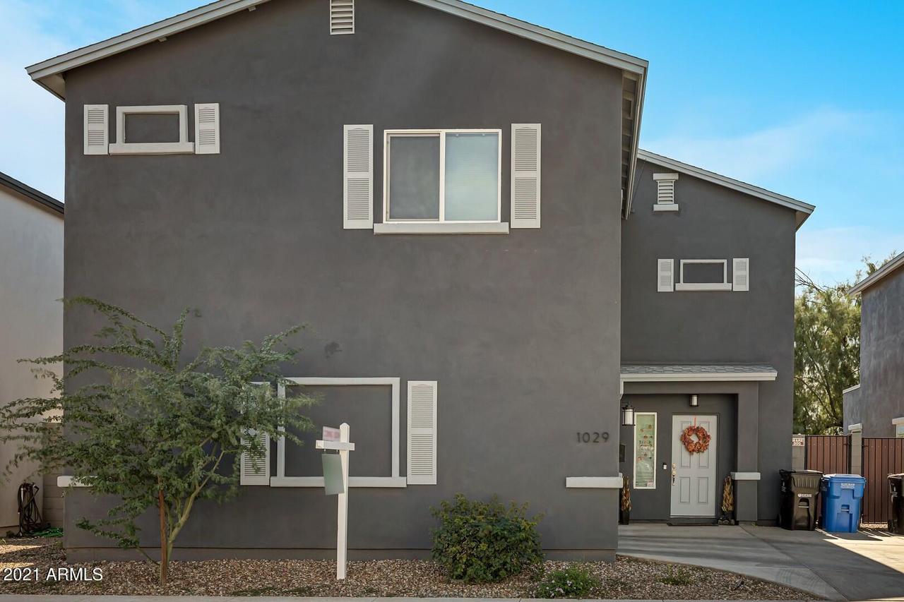 1029 E Odeum Ln., Phoenix, AZ 85040