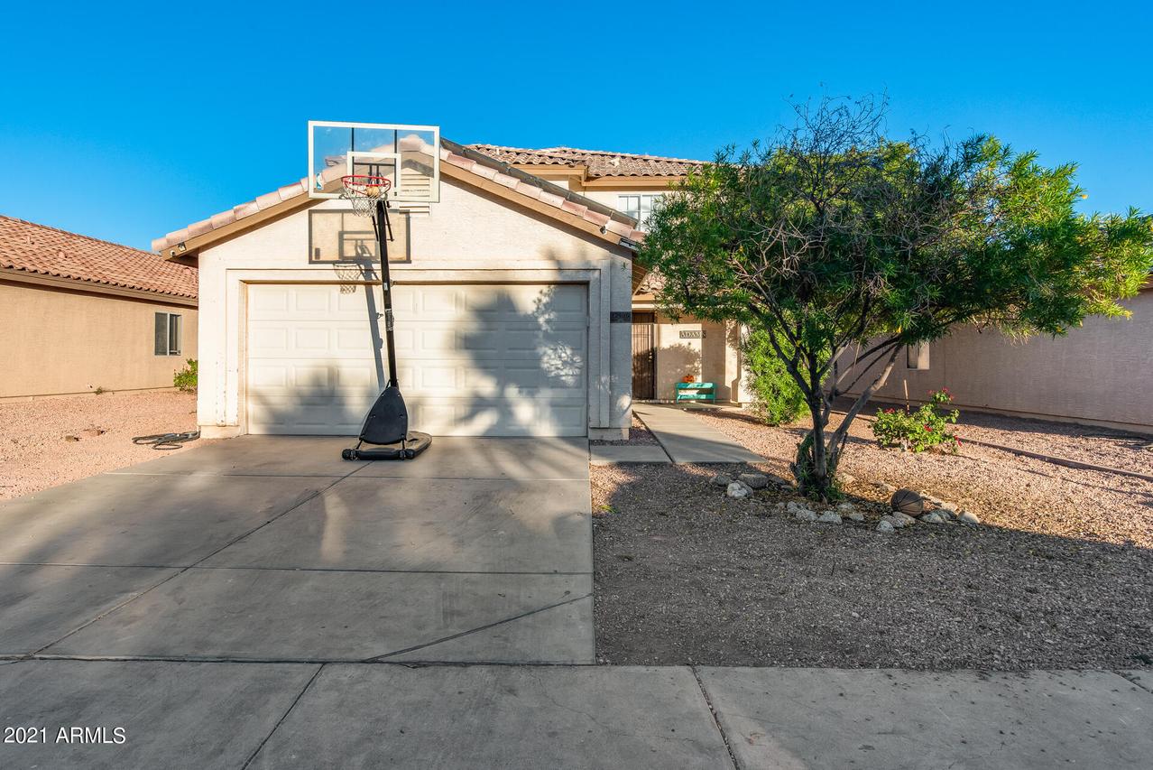 12105 N 127th Dr., El Mirage, AZ 85335