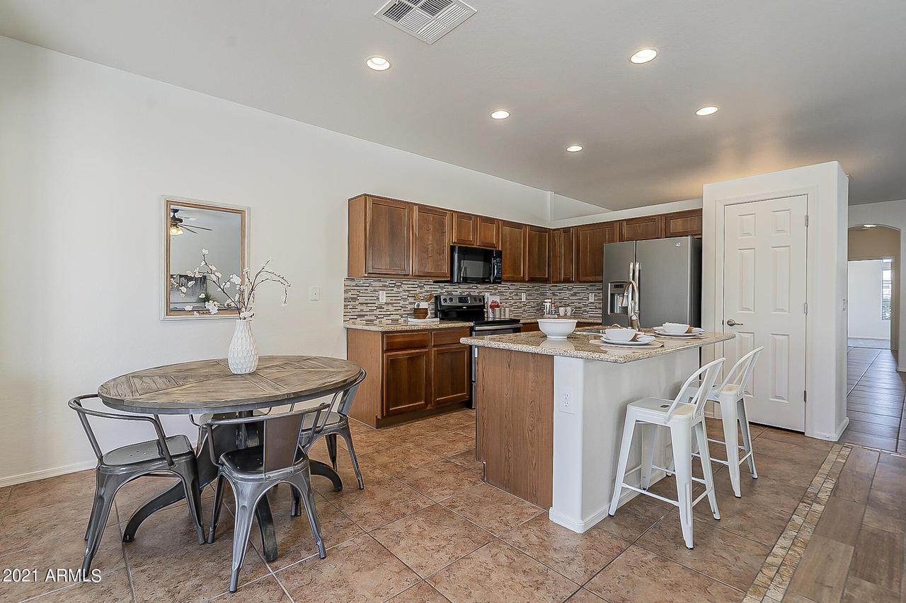 41357 W Cielo Ln., Maricopa, AZ 85138