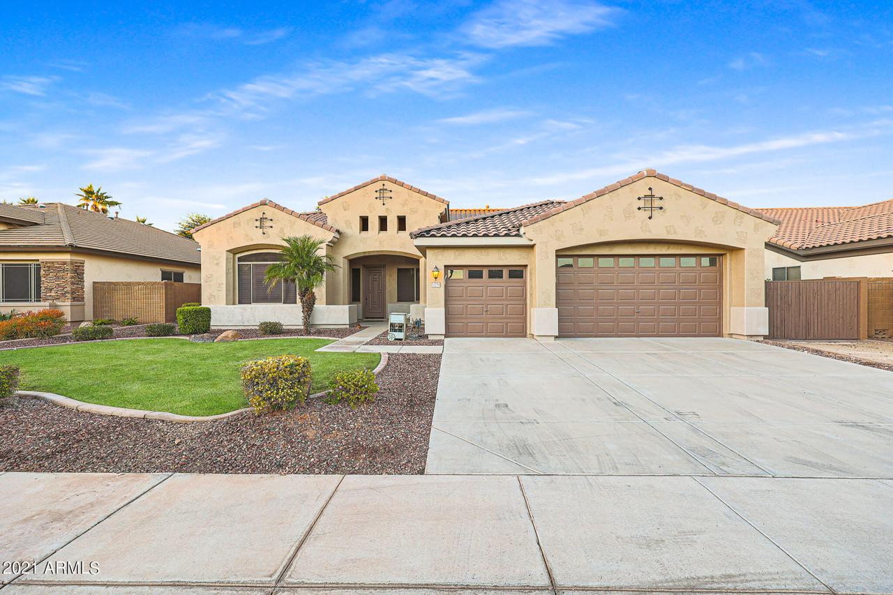 12756 W Vista Paseo Dr., Litchfield Park, AZ 85340