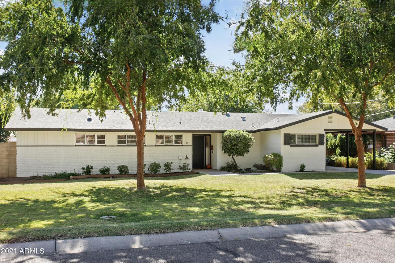 1315 W Tuckey Ln., Phoenix, AZ 85013