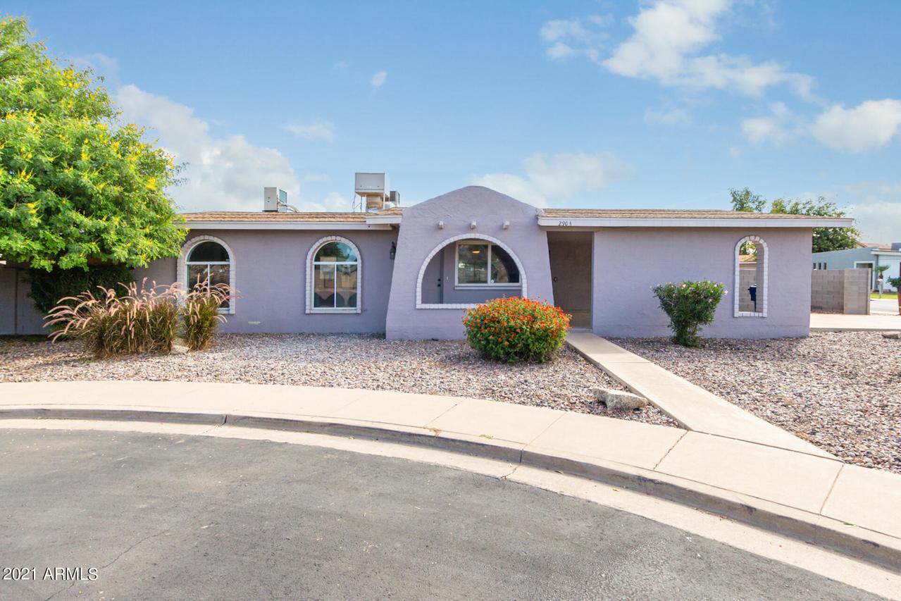 2904 E Caballero St., Mesa, AZ 85213