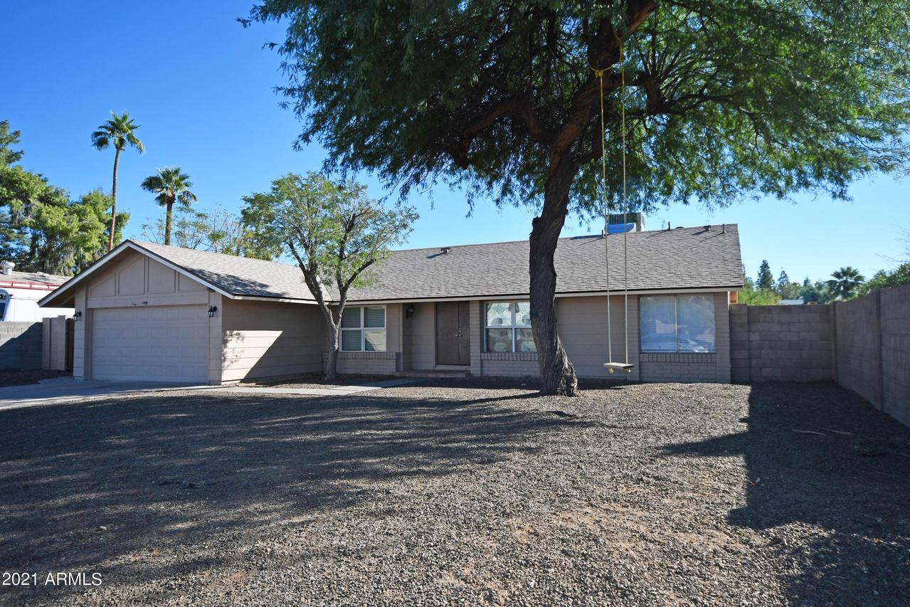 2439 W Kathleen Rd., Phoenix, AZ 85023