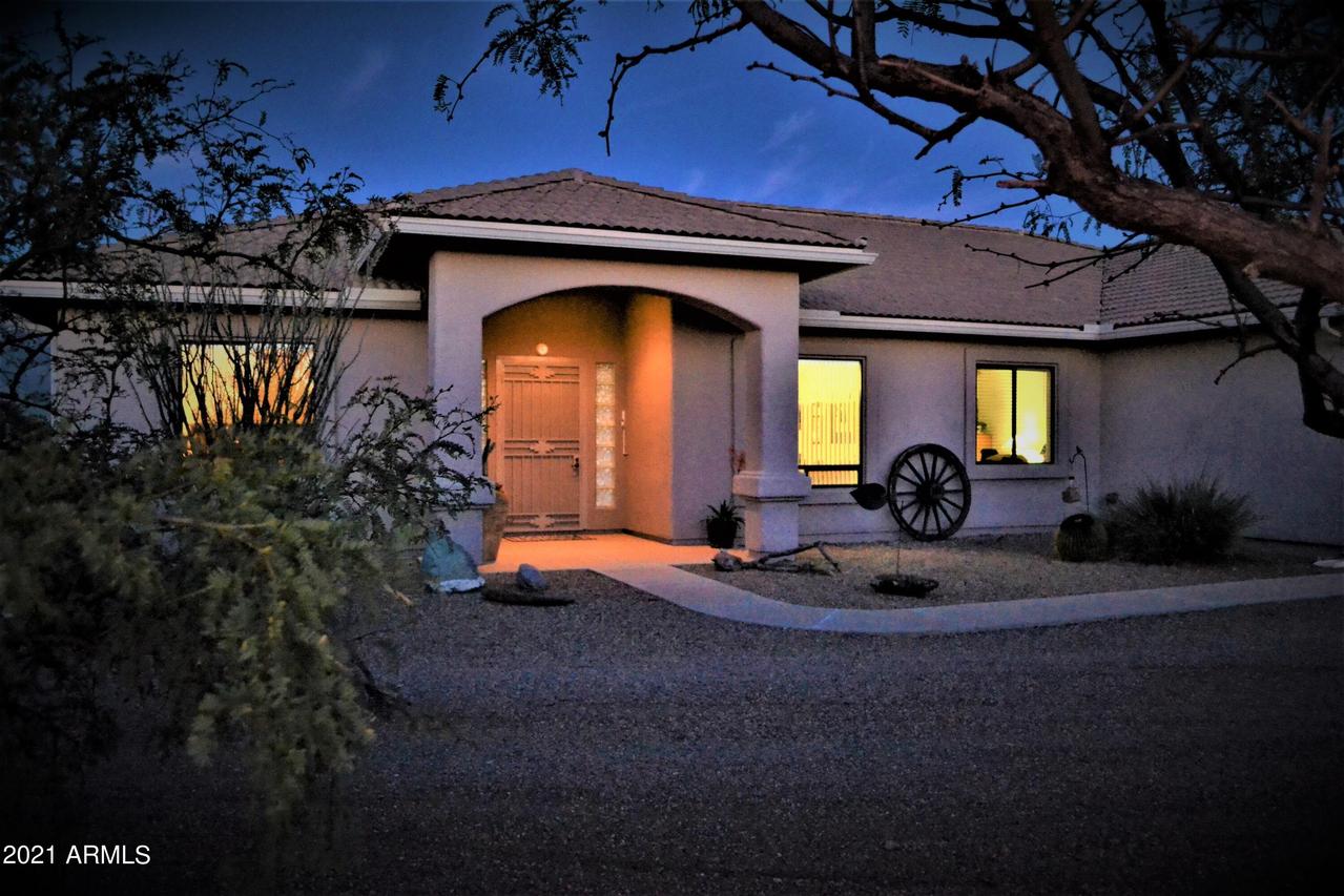 8502 S Rio Santiago, Hereford, AZ 85615