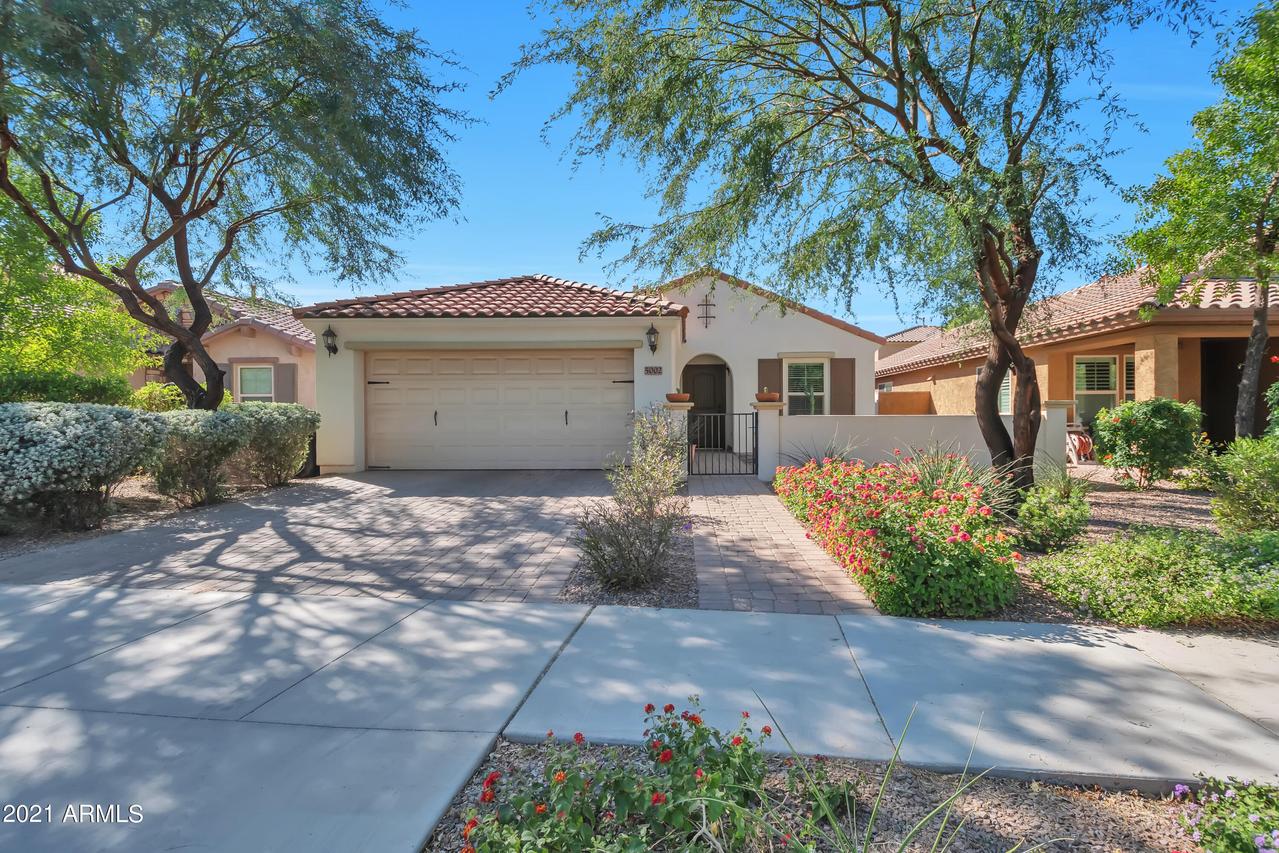 5002 S Dassault Way, Mesa, AZ 85212