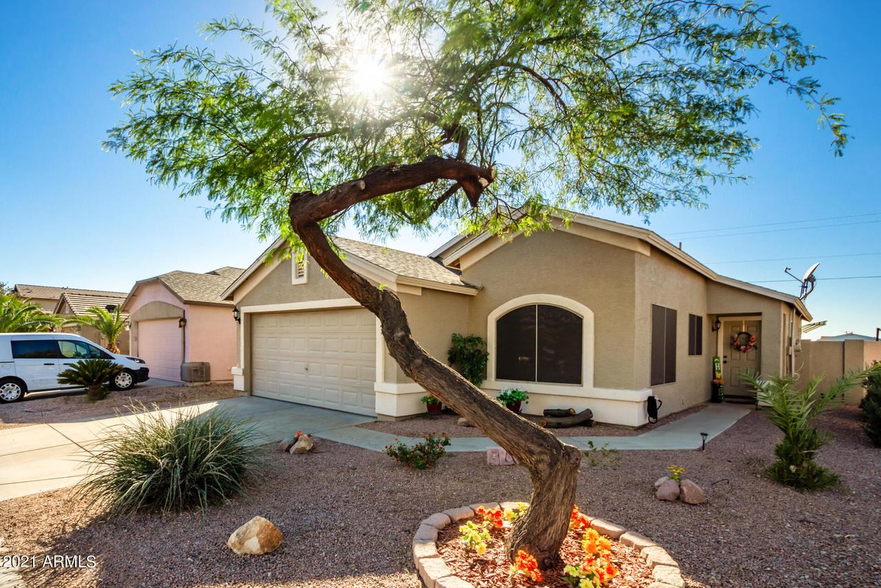 24470 N Shelton Way, Florence, AZ 85232