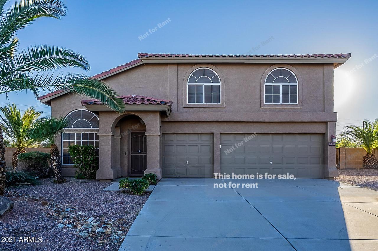 427 E Mayfield Dr., San Tan Valley, AZ 85143