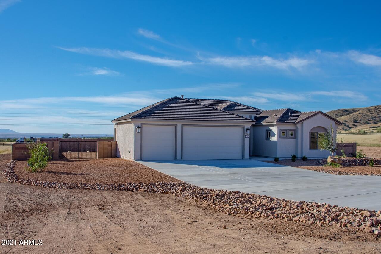 6240 E Saddlehorn Cir. #Lot 50, Hereford, AZ 85615