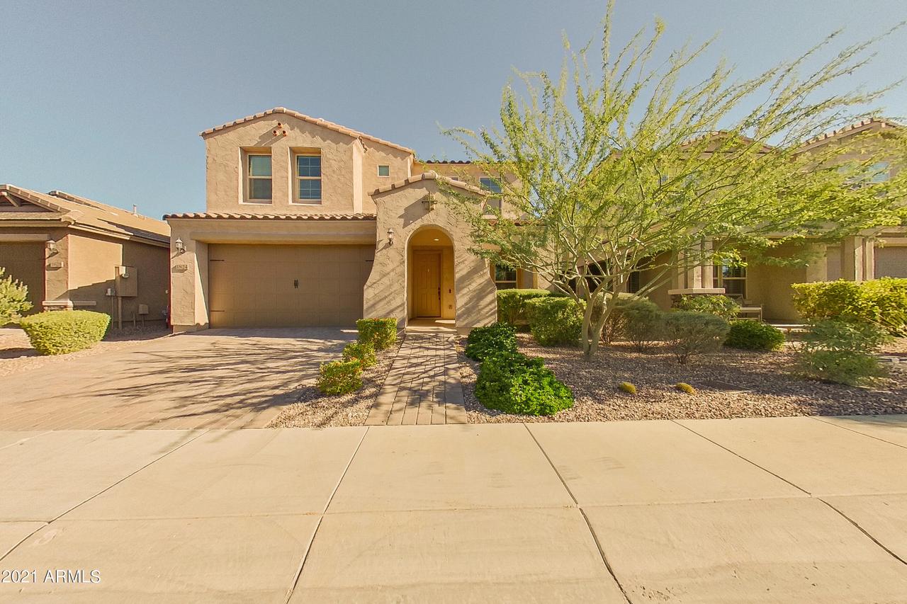 1824 W Spur Dr., Phoenix, AZ 85085