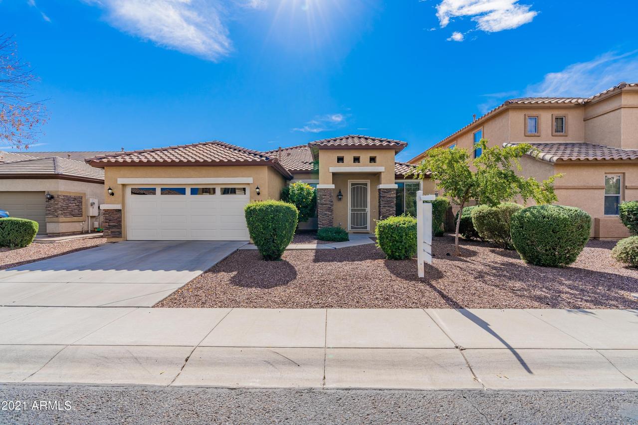 17619 W Ironwood St., Surprise, AZ 85388