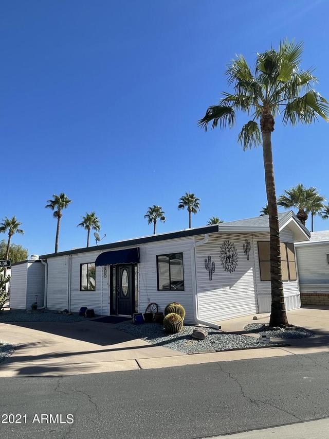 2124 S Dakota Ave., Apache Junction, AZ 85119