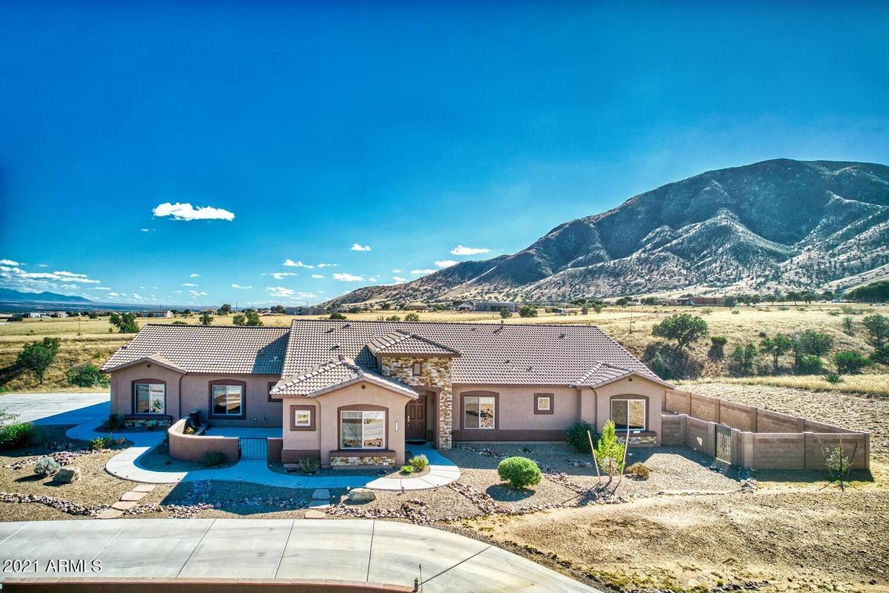 6272 E Herder Ct., Hereford, AZ 85615