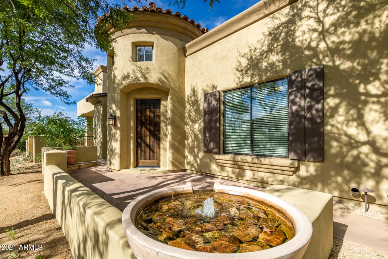 9270 E Thompson Peak Pkwy. #364, Scottsdale, AZ 85255