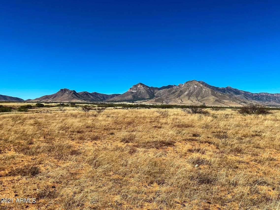 000 E Xana Way #-, Hereford, AZ 85615