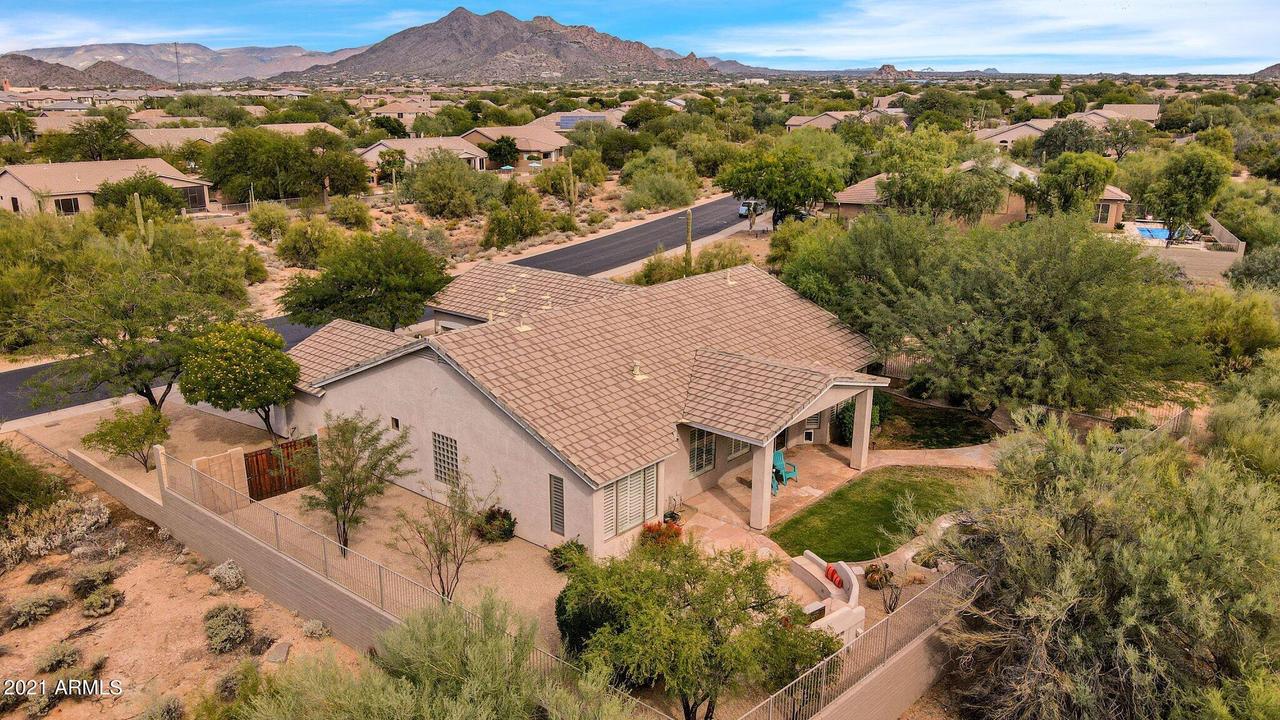 5055 E Sierra Sunset Tr., Cave Creek, AZ 85331