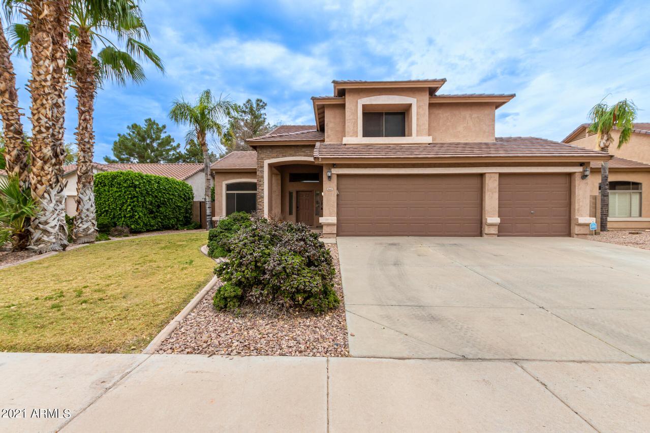 8660 W Harmony Ln., Peoria, AZ 85382